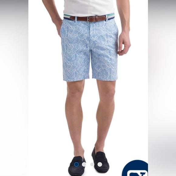 NWT Vineyard Vines 7 Inch Linear Marlin Print Breaker Shorts - 40 - Picture 1 of 13